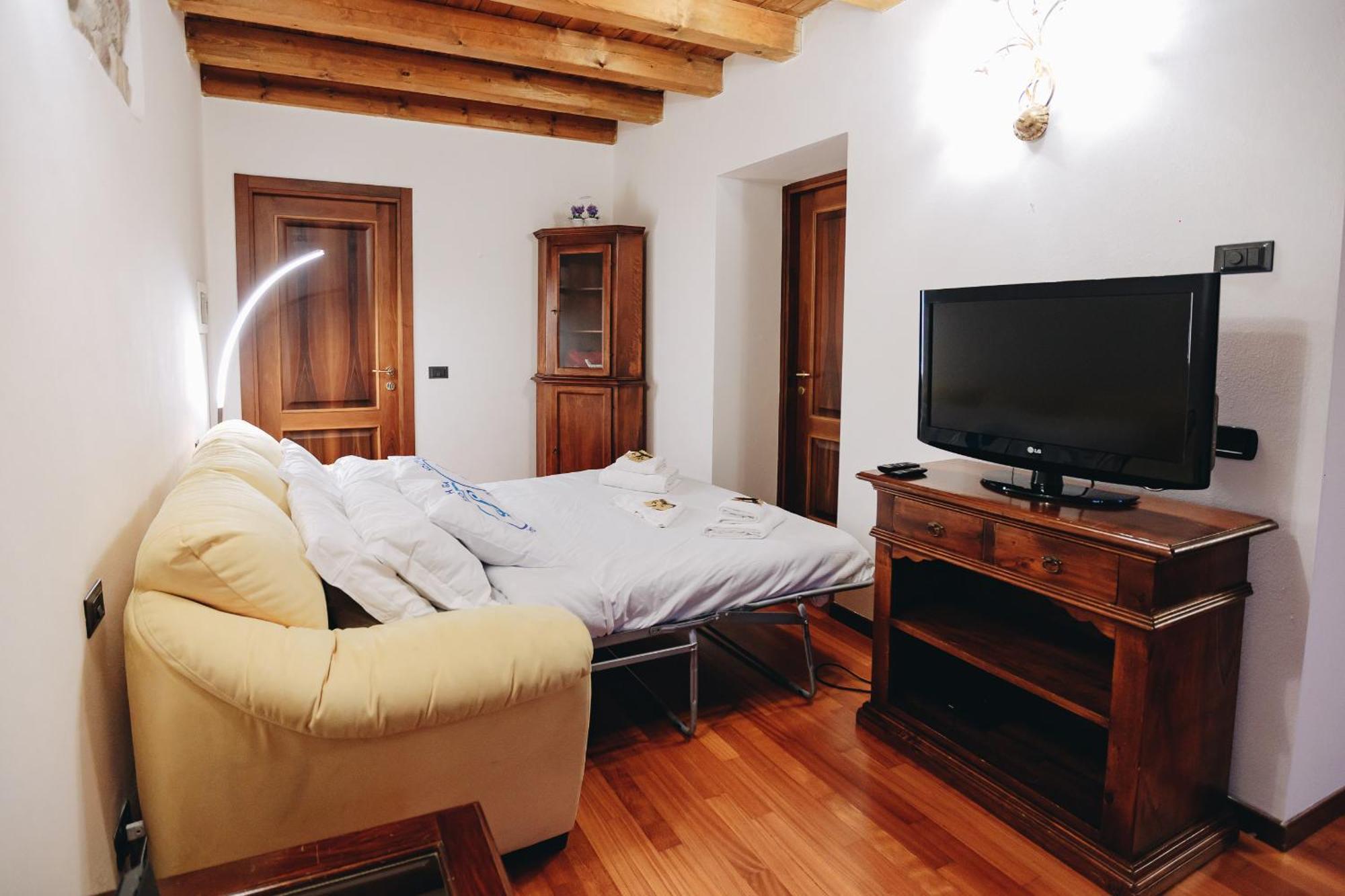 Ferienwohnung Sg Family - Arilica Loft Peschiera del Garda Exterior foto